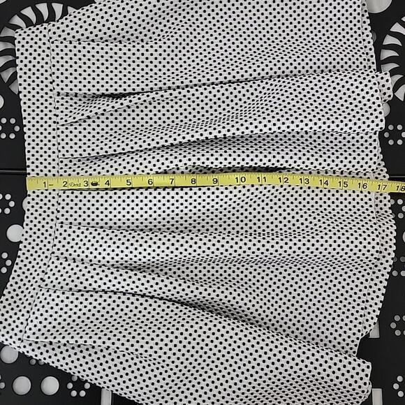 Rachel Zoe Black and White Dots Pleated Mini Skirt with Pockets 8 - Picture 12 of 15